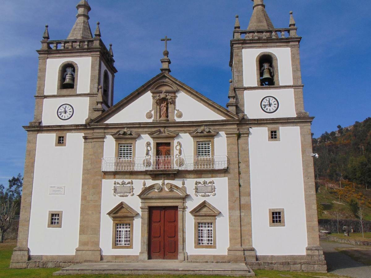 Гостьовий будинок Casa Rebelo Cossourado  Екстер'єр фото